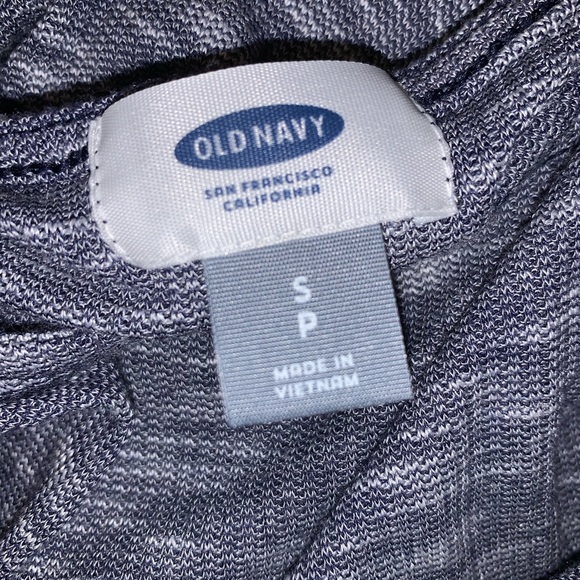 Flowy Twisted Strap Tank - Picture 3 of 4